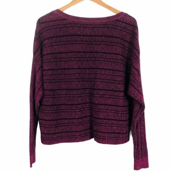American Eagle Sweater Women L Burgundy Stripe V-Neck Button Cropped Knit Top - Picture 3 of 7